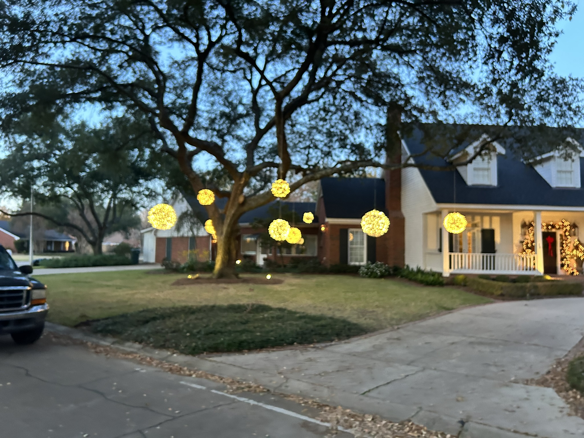 Christmas light installation services in Raleigh, Cary, Apex, and Holly Springs NC